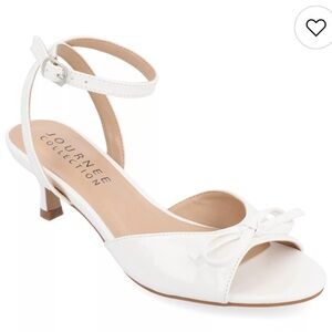 Journee Collection White Heels